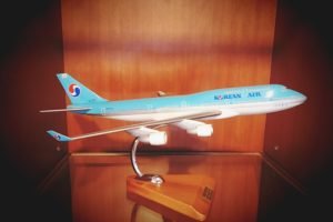 airplane miniatur pesawat